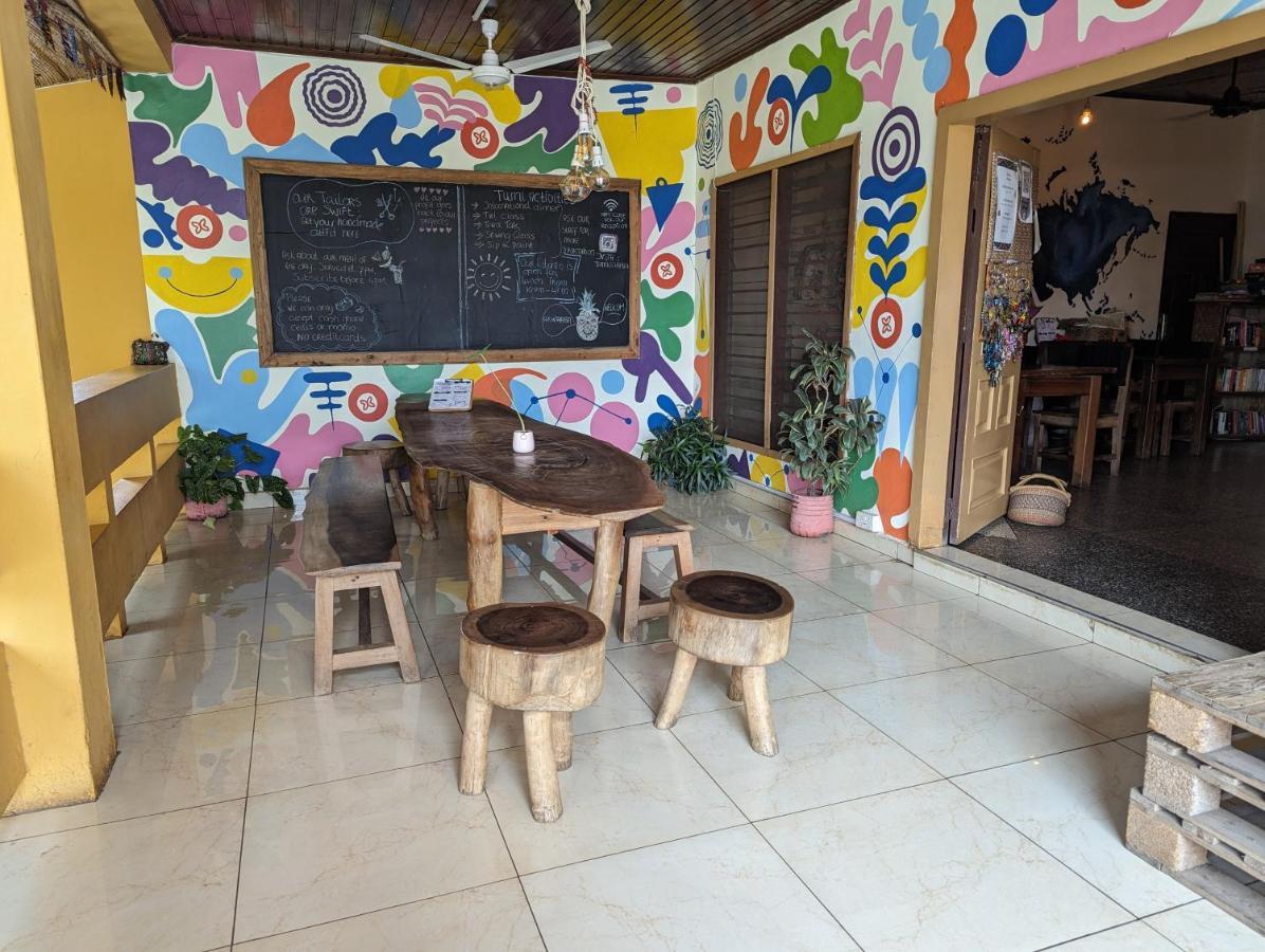 Tumi Hostel クマシ エクステリア 写真