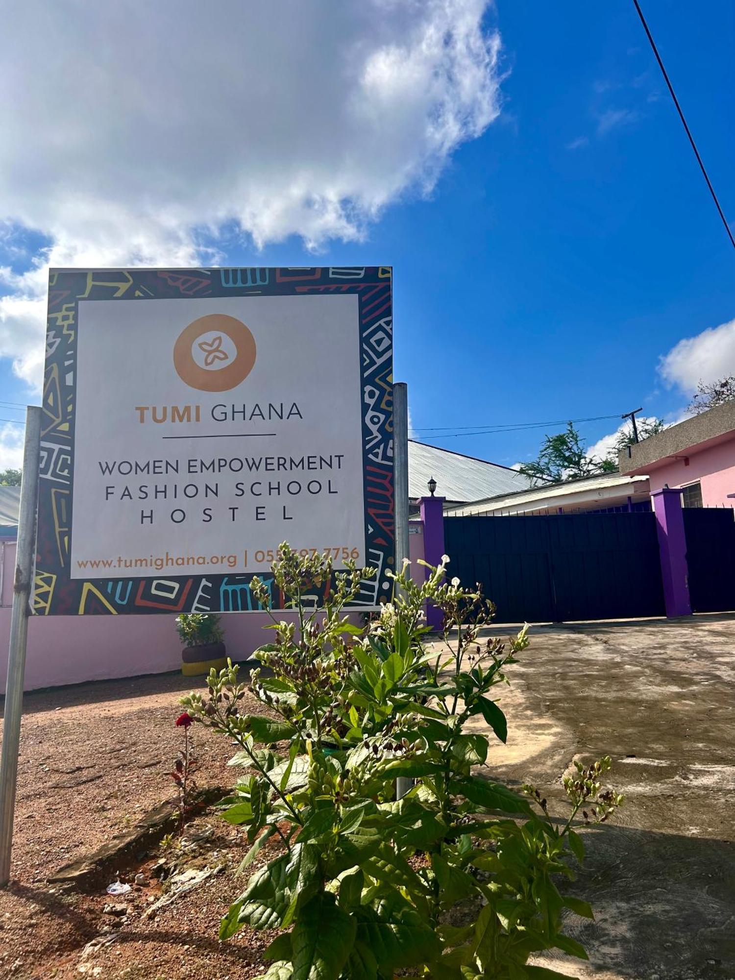 Tumi Hostel クマシ エクステリア 写真