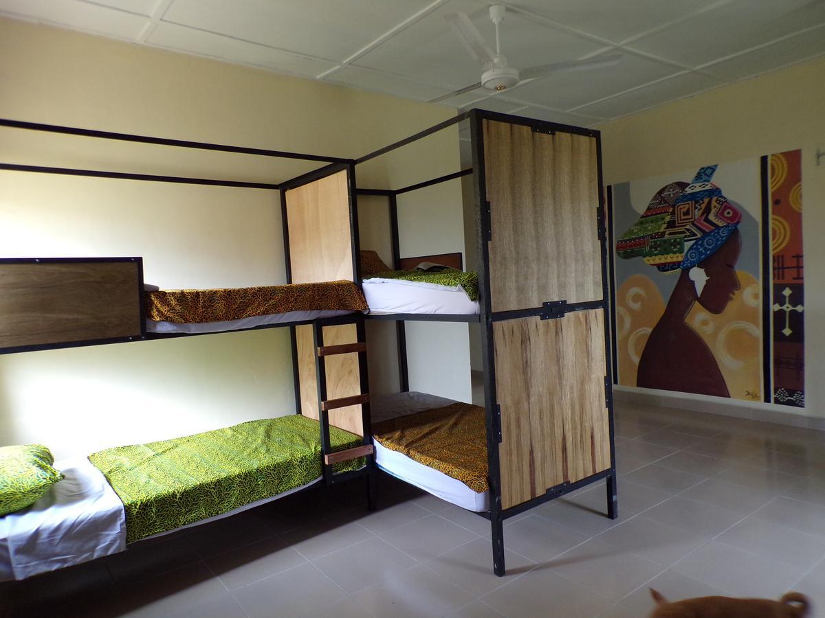 Tumi Hostel クマシ エクステリア 写真